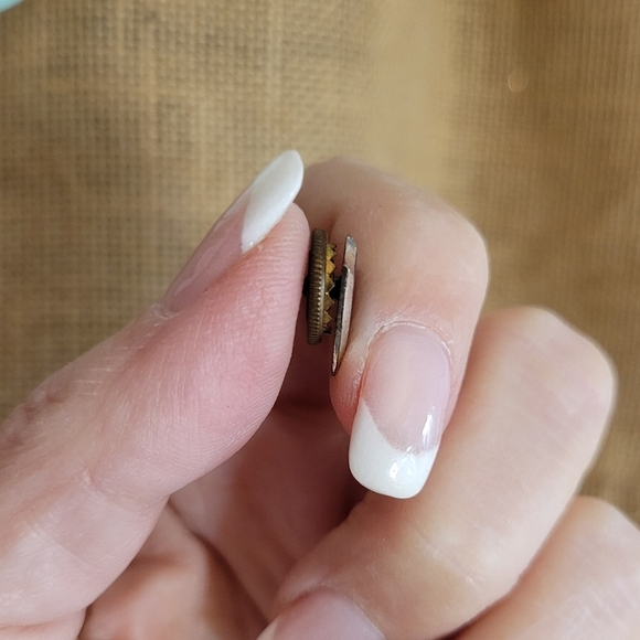 VINTAGE JAYCEES LAPEL PIN - Picture 5 of 6